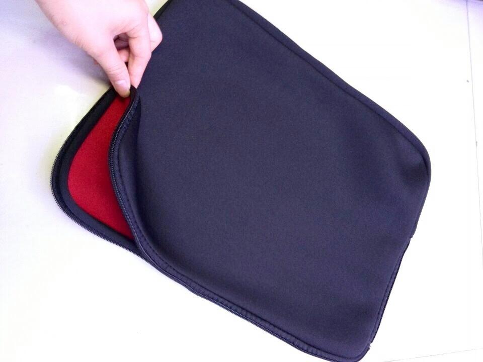 ULTIMAXX LAPTOP SLEEVES 15