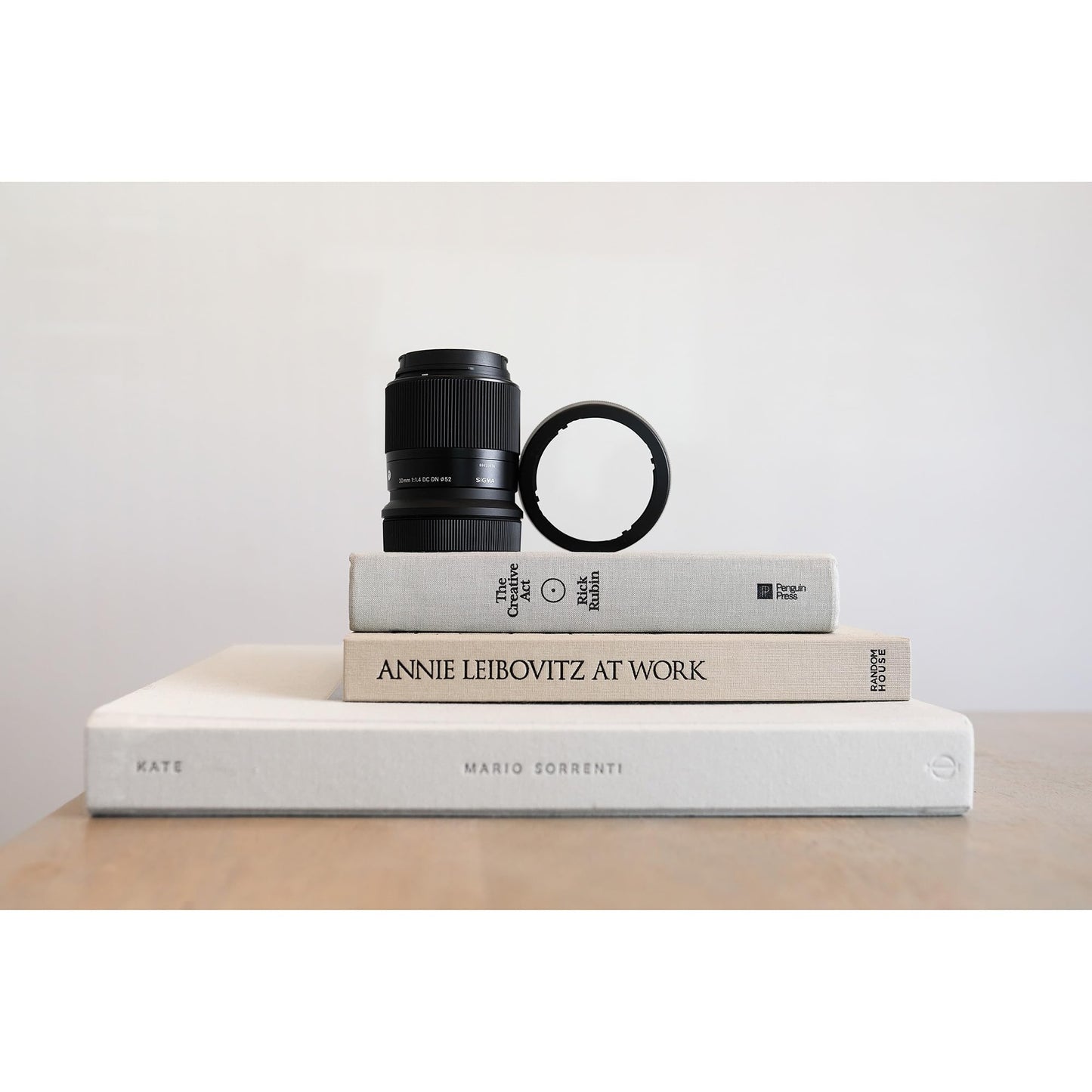 Sigma 30mm f/1.4 DC DN Contemporary Lens (Canon RF)