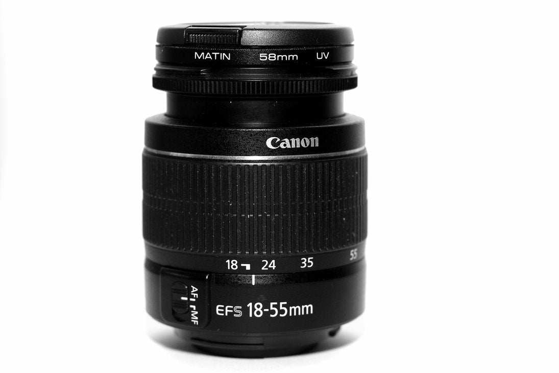 Canon EF-S 18-55mm f/3.5-5.6 DC III Camera Lens (NO IS)