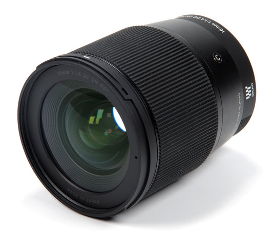 Sigma 16mm f/1.4 DC DN Contemporary Lens for Canon EF-M